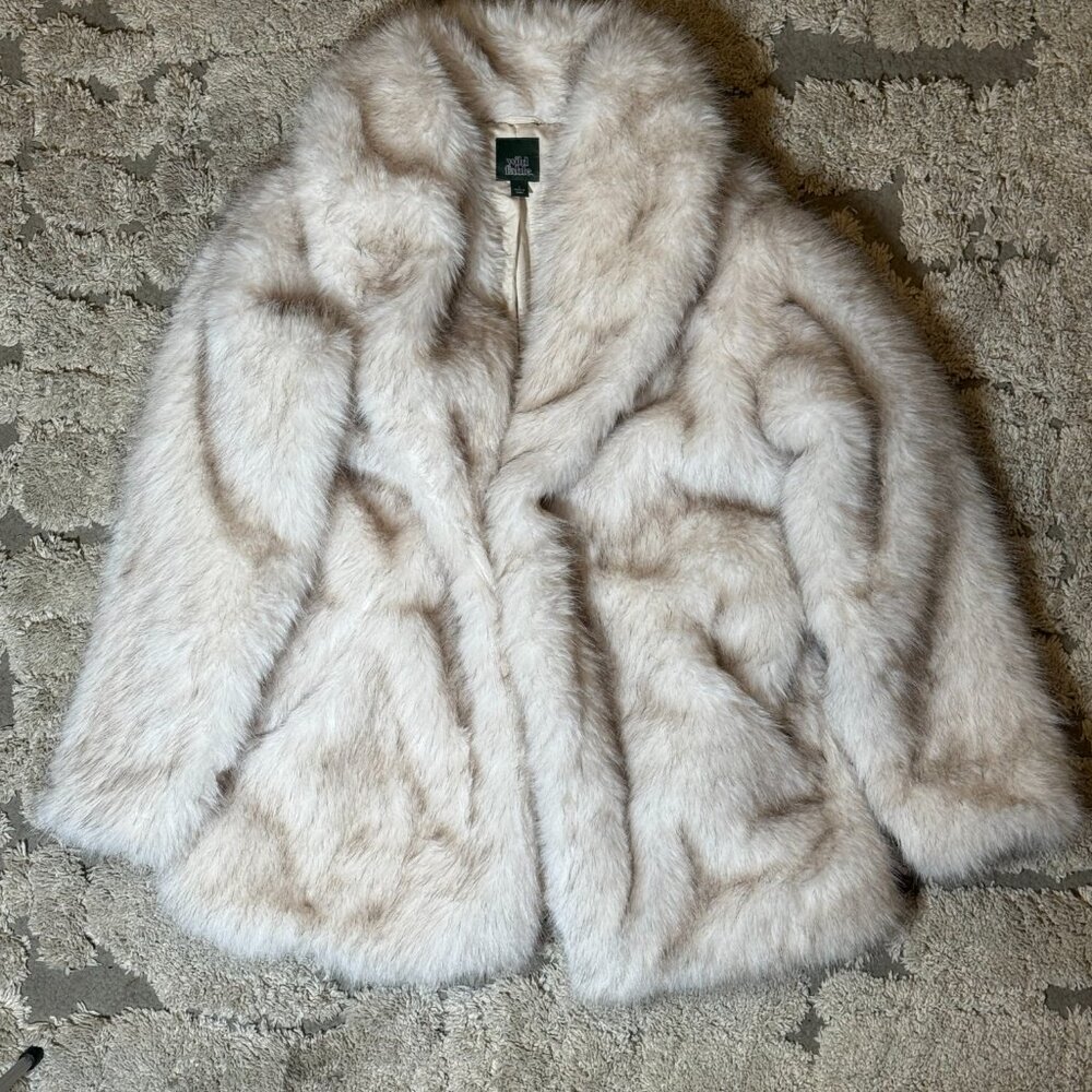 Wild Fable Faux Fur | Women Size L